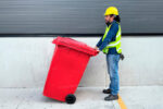 Bote de Plastico 360 Lts. / 95 Galones color Rojo - Imagen 6
