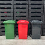 Bote de Plastico 360 Lts. / 95 Galones color Rojo - Imagen 10