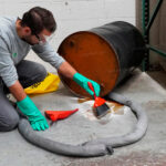 Kit Antiderrames Móvil 95 Galones con Contenedor de Plástico - Universal - Imagen 4